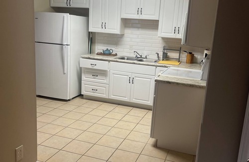 Southpoint Apartment | Charming apartment with AC and WiFi in sunny Jacksonville