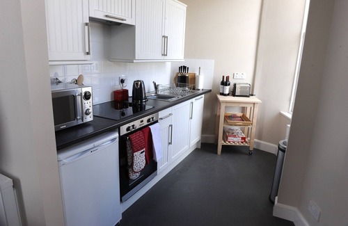 Dysart Apartment | Charming Apartment with Stunning Sea Views with links to Dundee and Edinburgh