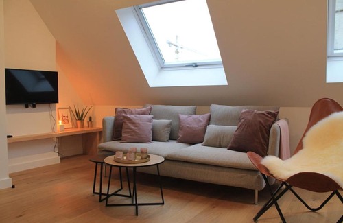 Historisch centrum Apartment | Charming Apartment with Cathedral View! On the 4th floor