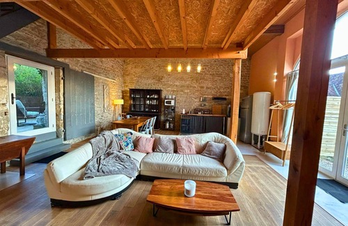 Pronleroy House | Charming Barn and Private Spa