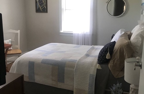 Springdale Bed & Breakfast | Charming bedroom