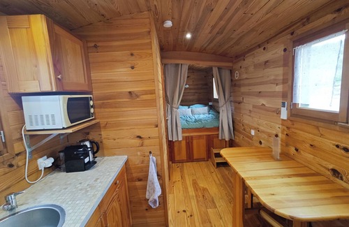 Hermitage-Tournonais-Herbasse-Pays de Saint-Felicien Cabin | Charming caravan in the Ardéchoise hills