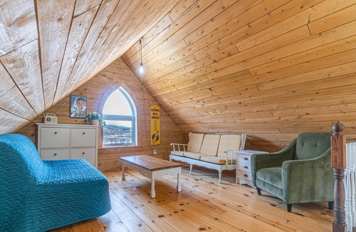 Brebeuf Other | Charming centennial farmhouse minutes away from Mont-Tremblant