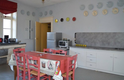 Chatillon-sur-Indre Cottage | Charming Chateau with Pool, 4 Bedrooms, Near Loire Castles and Zoo