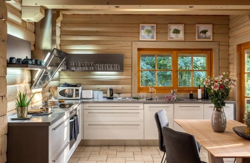 Amata Villa | Charming chalet with sauna and hottub in secluded eco-village