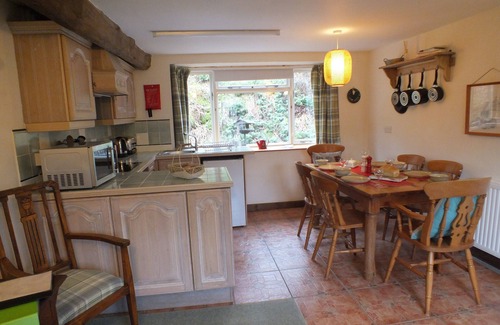 Llandovery Cottage | Charming Character Cottage, Crychan Forest & Brecon Beacons