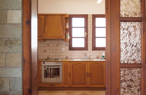 Episkopi House | Charming cottage with a unique view