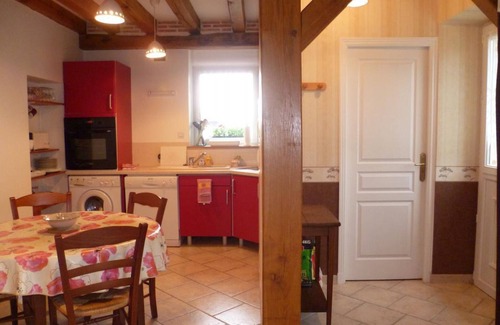 Cour-Cheverny Cottage | Charming Cottage with Private Garden, Near Vineyards, Pet-Friendly, Internet, BBQ