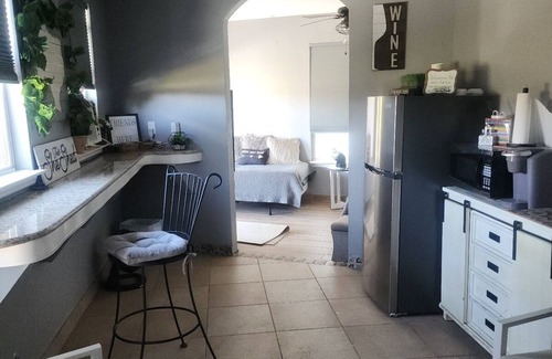Cypress Cottage | Charming cottage in Cypress with lake view ,WiFi, AC and relaxing outdoor patio.