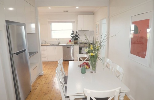 Romsey Cottage | Charming Cottage on a Historic Farm