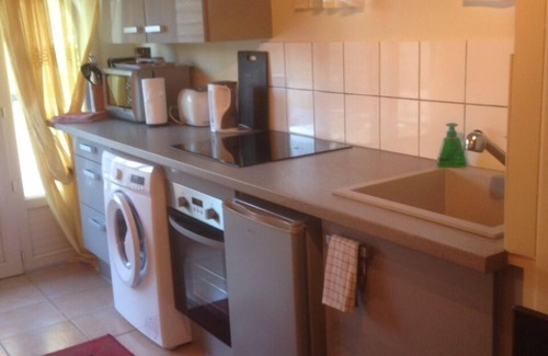 Frayssinet Cottage | Charming Cottage- Pet Friendly,Heated Pool,Mature Gardens, Couples,Barbecue,WIFI
