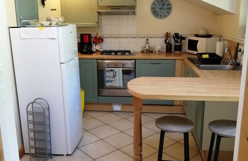 Beganne Cottage | Charming cottage with enclosed garden in peaceful countryside. Pet welcome.