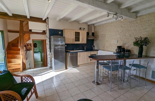 Chadurie Cottage | Charming Cottage with Private Garden, Shared Pool, and Child-Friendly Amenities