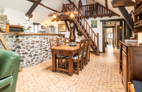 Teille Cottage | Charming Cottage with Heated Pool, Garden & Countryside Views