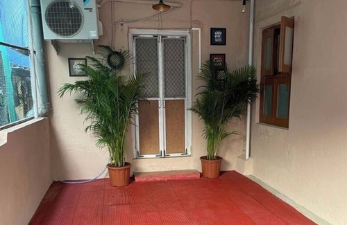 Pali Hill Cottage | Charming cottage with popular and greener locality @1BK