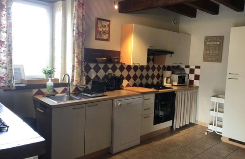 Le Bouchaud Cottage | Charming Country Cottage with Modern Comfort, Garden, and Family Amenities