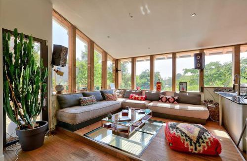 Latresne House | Charming country house swimming pool 17 min from Bordeaux