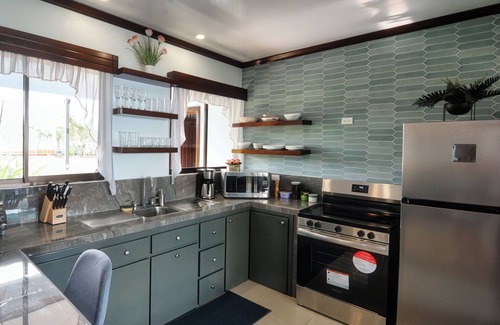 El Tanque House | Charming 4-bedroom house with WiFi and AC in lovely Alajuela