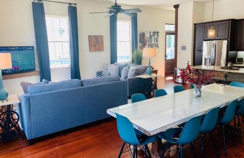 Treme House | Charming Creole Cottage 2 Blocks Across Rampart St from French Quarter