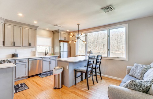 Deep River Cottage | Charming Deep River Vacation Rental on Star Lake!