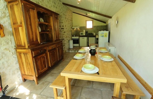 Orpierre House | Charming detached house with garden and lavender (Moulin, lower house