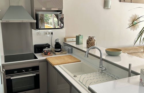 Pourrieres Apartment | Charming detached T2 in a quiet location
