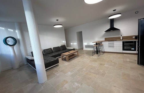 Bourges Apartment | Charming downtown apartment