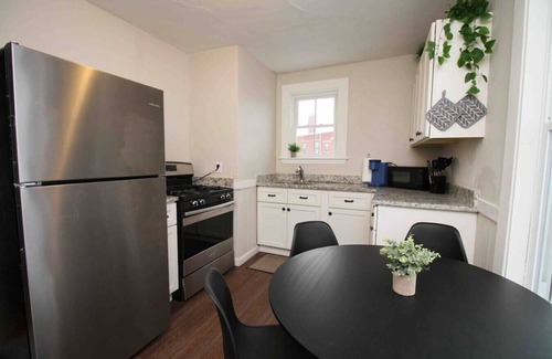 Beverly Apartment | Charming Downtown Gem ~ 2min to Salem ~ Workspace!