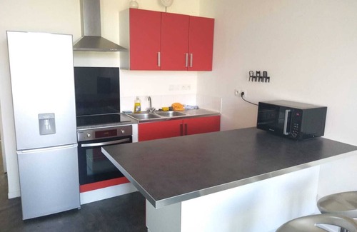 Gare Apartment | Charming F2 bright 45m2 near sea & city center & train station