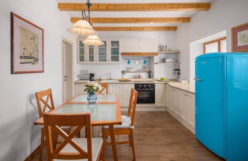 Gulici House | Charming Family And Pet-Friendly Home which Offers You Really Nice Accommodation