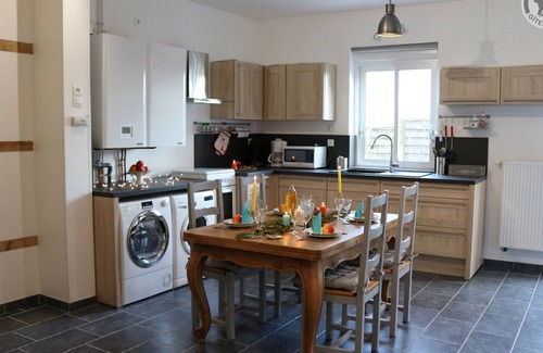 Leval Cottage | Charming Farmhouse Cottage with Modern Amenities in Avesnois Natural Park