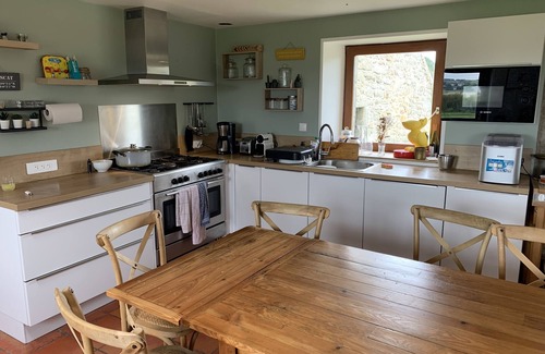 Berven House | Charming farmhouse with exceptional view of Kernic Bay