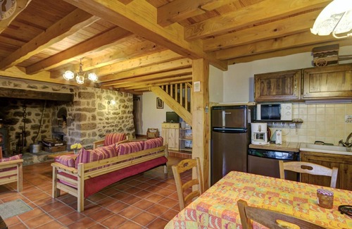 Saint-Jean-Soleymieux Cottage | Charming Cottage with Fireplace, Enclosed Terrace, Near Nature Trails, Pet-Friendly