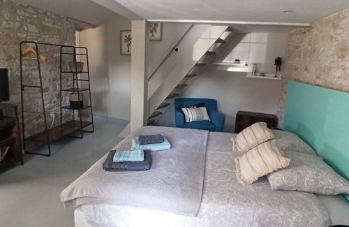La Grimaudiere Bed & Breakfast | Charming gîte 30 min from Futuroscope