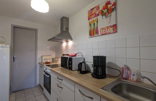 Jeu-Maloches Cottage | Charming Gîte Near Zoo de Beauval, Valençay Castle, and Brenne Park – Sleeps 7, Garden, WiFi