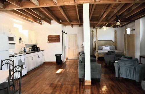 Burnside Apartment | Charming Historic Church Studio in the Heart of Burnside on Lake Cumberland