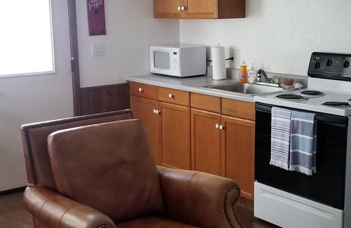 Pinedale Apartment | Charming Home in the Heart of Downtown Pinedale