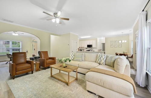 Lawrenceville House | Charming Home in Lawrenceville