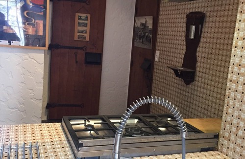 Le Lac-d'Issarles House | Charming house to rent for 15 people at lake issarles ardeche