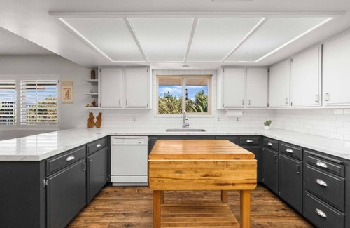 Agua Dulce House | Charming house in fabulous Palmdale with amazing lake view and WiFi