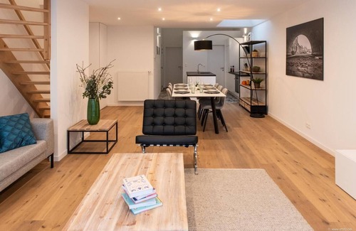 Heirnis Apartment | Charming House in Ghent