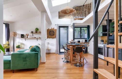 Saint-Donatien House | Charming house with flower garden in Nantes