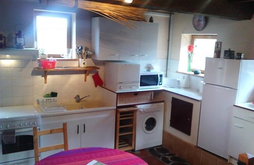 Willies Apartment | Charming house with garden, near Val Joly, pets allowed, WiFi