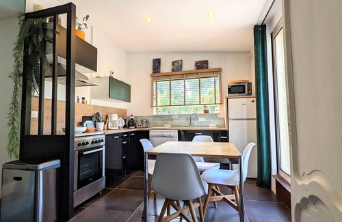 Assas House | Charming house with swimming pool in the heart of nature