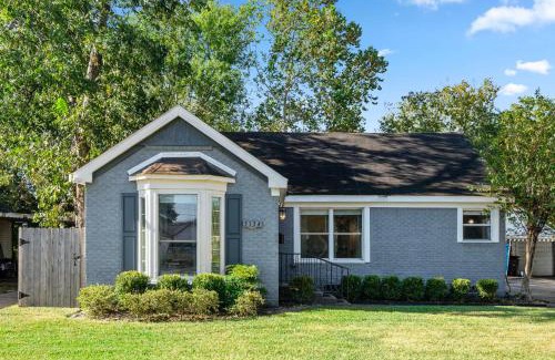 MacGregor House | Charming Houston Home Near Med Center & University of Houston