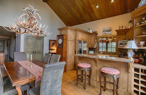 Jackson Hole Cabin | Charming Jackson Hole cabin bordering Grand Teton National Park