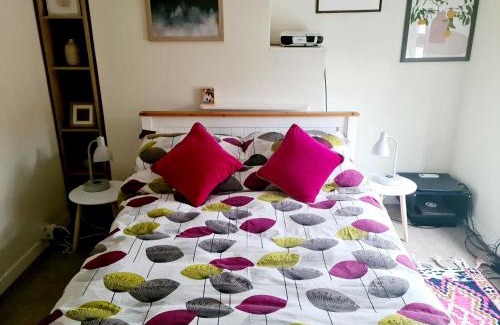 Kintbury House | Charming Kintbury Cottage
