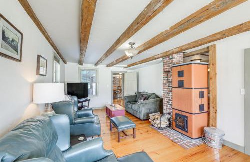 Center Lovell House | Charming Lovell Farmhouse - 17 Acres with Mtn Views!
