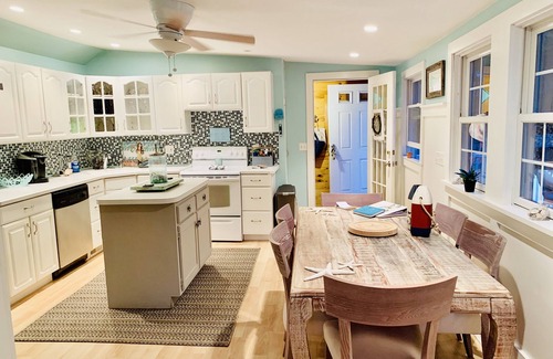 Cedar Bushes House | Charming Manomet Beach House with fenced yard & Private Dog Friendly Beach 🐾