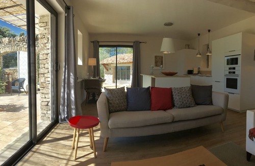 Gordes House | Charming Mas in Gordes, private pool, very quiet, views.